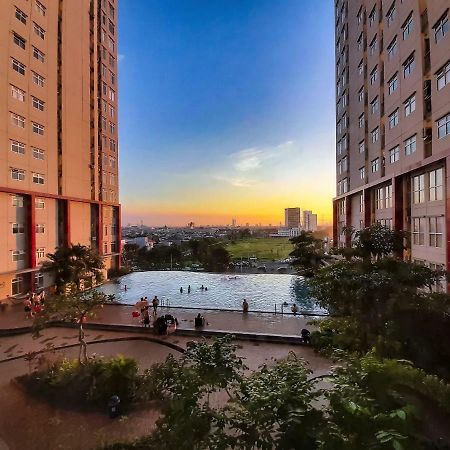Hotel Gunawangsa Merr Surabaya Buitenkant foto