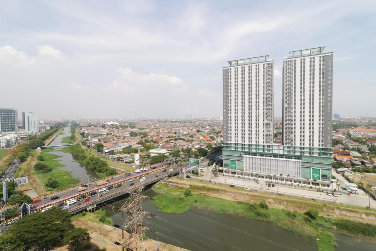Hotel Gunawangsa Merr Surabaya Buitenkant foto